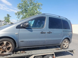 Dezmembrez Mercedes-Benz Vaneo 1.7 cdi - imagine 3