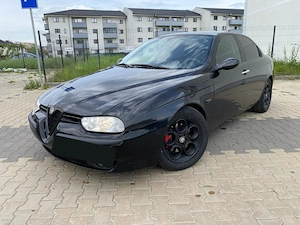 Vand Alfa Romeo 156 2.0 JTS   investitii recente, aspect foarte bun