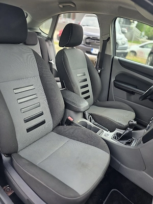 Ford focus 1.6 benzina 100cp manuala clima an 2009 Germania - imagine 9