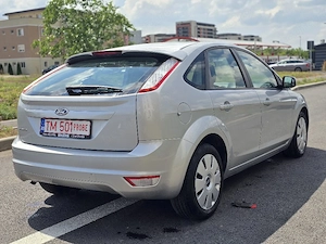 Ford focus 1.6 benzina 100cp manuala clima an 2009 Germania - imagine 4