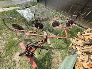 De vânzare tractor+remorcă+disc+greblă pentru munca la câmp în județul BT; 11.000 euro negociabil - imagine 9