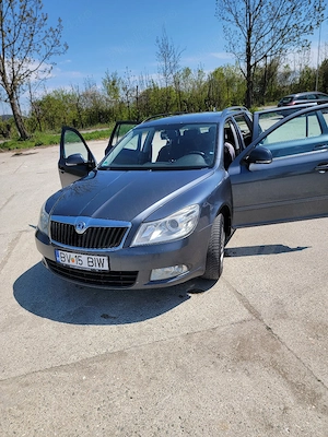 Skoda Octavia  - imagine 2