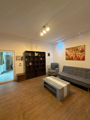 Casă Apartament spațios 120mp cu curte și parcare   zona centrală Arad - imagine 5