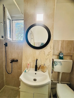 Apartament curat si primitor nou - imagine 5