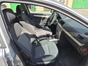 Opel Astra H Station Wagon 1.2 Benzină   2  km   Înmatriculată RO - imagine 5