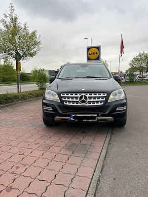Mercedes ml w164 - imagine 3
