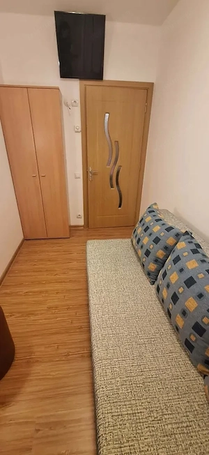 Apartament de inchiriat 3 camere zona Astra - imagine 4