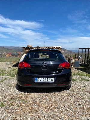 Opel astra J 1.4 benzina  2010 161000 - imagine 3