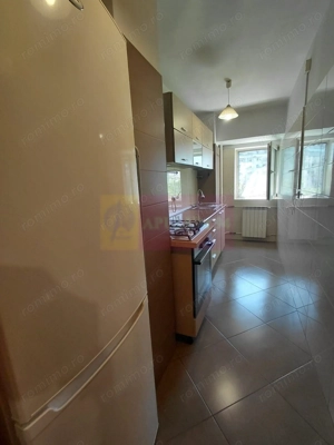 Garsoniera la inchiriere in rondul Alba Iulia - imagine 4
