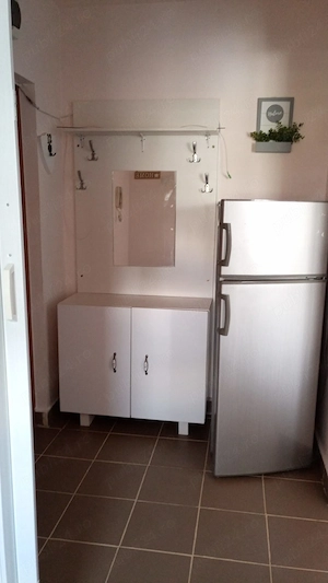 Închiriez apartament cu 2 camere  - imagine 6