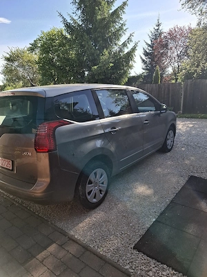 Peugeot 5008 - imagine 4