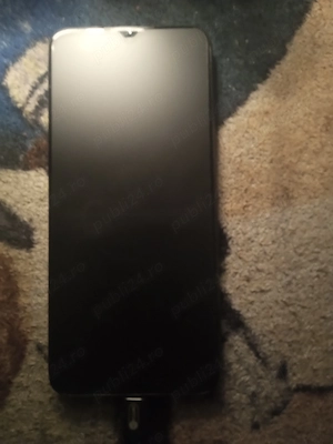 Vând telefon honor x6 