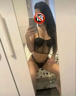 Bruneta senzuala Servicii full - imagine 2