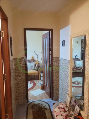 Apartament 3 camere nedecomandate, zona Cora - imagine 4