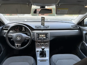 Volkswagen Passat 1.6 TDI - imagine 8