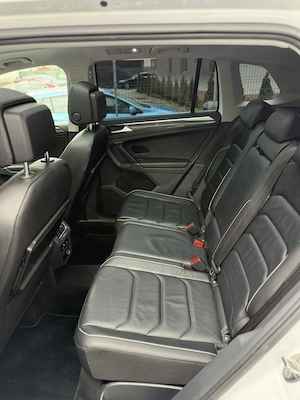 Volkswagen Tiguan 2.0 TDI DSG - imagine 9