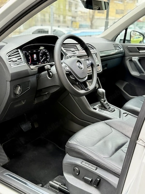 Volkswagen Tiguan 2.0 TDI DSG - imagine 13