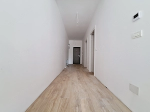 Braytim. Etaj intermediar. Clima. Rulouri electrice. Termostate de ambient. - imagine 7