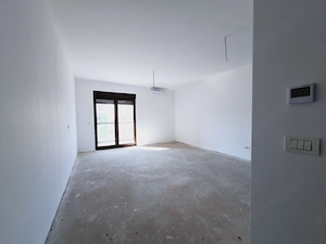 Braytim. Etaj intermediar. Clima. Rulouri electrice. Termostate de ambient. - imagine 4