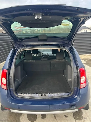 Dacia Duster diesel, 4X4 - imagine 6