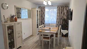 Apartament 3 camere, et.3, 51mp +balcon inchis +garaj langa bloc