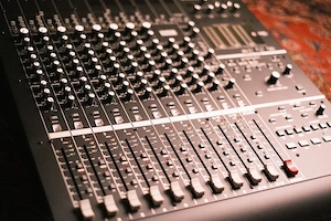 Mixer Yamaha N12