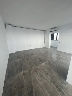 Apartament 2 camere decomandat-zona Compozitori