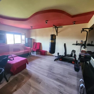 Apartament spațios cu 2 camere, complet mobilat, costuri mici la intretinere. - imagine 4