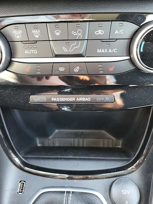 Vând Ford Puma - imagine 5