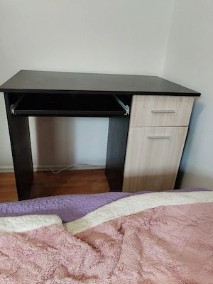 Preț 250 lei