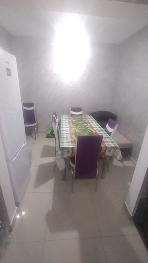  Vând   Schimb casă   Broșteni, Ialomița - imagine 2