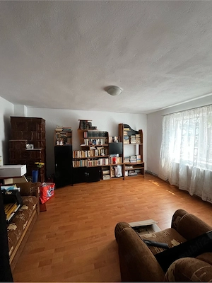 Casă de vânzare Priseaca cu grădină - imagine 8