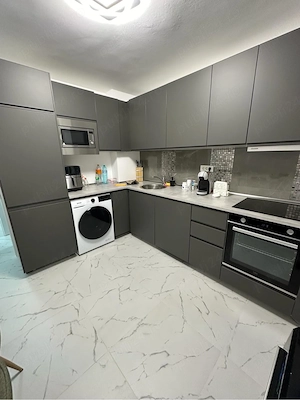 Vanzare apartament 2 camere Militari  Lacul Morii Orsova - imagine 8