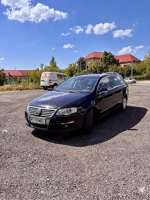Volkswagen Passat 2.0 TDI  - imagine 3