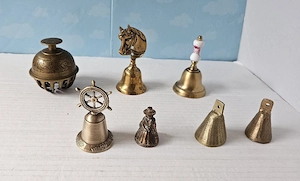 Lot clopoței din bronz