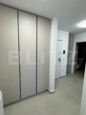 Apartament 2 camere decomandat de vânzare | Mobilat și utilat | Parcare inclusa - imagine 4