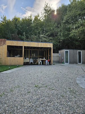 inchiriez cabane in zona impadurita - imagine 5