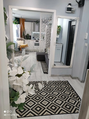 De vânzare apartament renovat și utilat complet,și izolat pe exterior - imagine 4