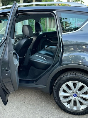 Ford Kuga 2011, Euro 5, 4x4 - imagine 5