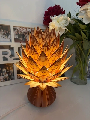 Veioză decorativă 3D petale 30cm - imagine 2