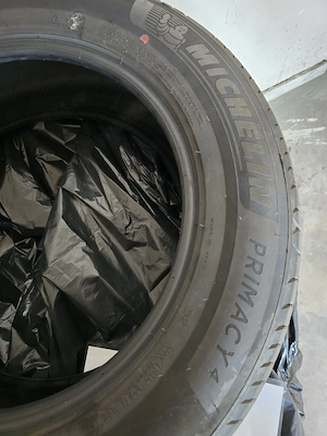 Anvelope vara MICHELIN PRIMACY 4 | 215/65R17 103V DOT 3425 - imagine 4