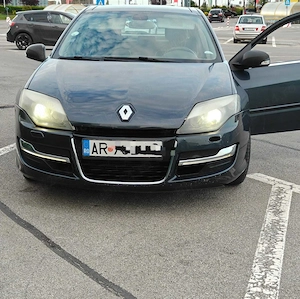 vând Renault Laguna 3, echipare Initiale Paris, anul 2013, 2.0 dCi 170 CP, automată