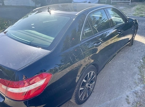 MERCEDES-BENZ E 200 CDI BlueEFFICIENCY 2011   diesel, într-o stare foarte bună. - imagine 9