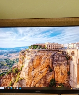 Monitor Samsung S24D30G - imagine 3
