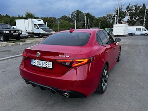 Alfa Romeo Giulia Veloce Q4 280cp - imagine 4
