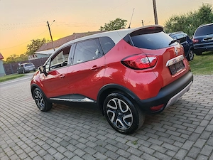 Renault Captur Editie limitată Helly Hasen Full-Motor Benzina 90 Cai Garanție! - imagine 3