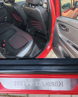 Renault Captur Editie limitată Helly Hasen Full-Motor Benzina 90 Cai Garanție! - imagine 9