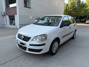 Volkswagen Polo Facelift 1 4 TDI 80CP 2009 Euro 4 AC Cauciucuri Noi M+S