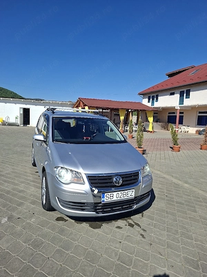 Volkswagen touran  - imagine 3