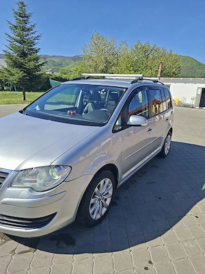 Volkswagen touran  - imagine 4
